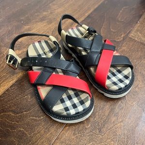 Burberry Kids Black & Red Cross-Strap Check Sandals